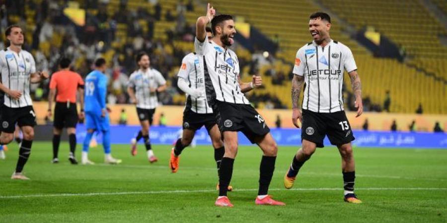 ريمونتادا مثيرة… الشباب يقلب الطاولة على نيوم