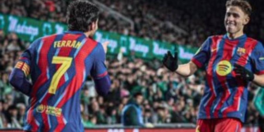 برشلونة يتخطى راسينج سانتاندير بثنائية نظيفة في كأس ملك إسبانيا