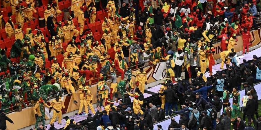 توقيف 18 مشجعا سنغاليا وجزائري على خلفية أحداث نهائي "كان 2025"