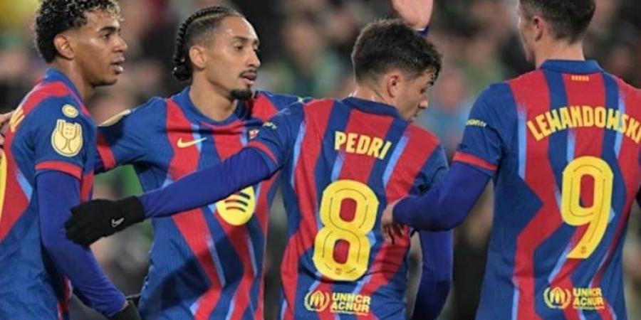 تشكيل برشلونة أمام سلافيا براج بدوري أبطال أوروبا.. رافينيا يقود الهجوم