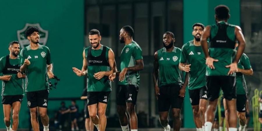 أهلي جدة يعثر على بديل مناسب في النصر لتعويض الخيبري