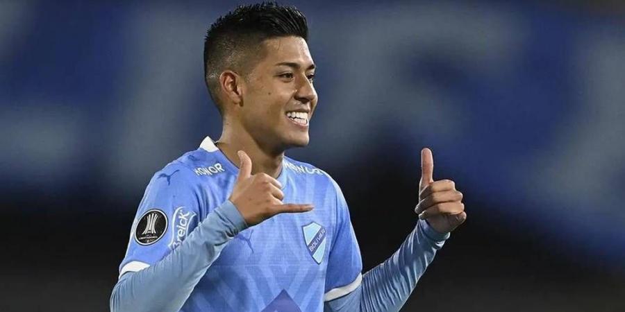 بوليفار البوليفي مودعًا لراميرو فاكا: "رحلتك تستمر الآن مع الوداد أحد عمالقة كرة القدم الإفريقية"