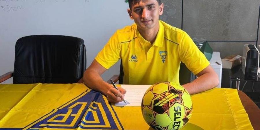 محمد هيثم يتألق مع اشتوريل برايا في ظهوره الأول بالدوري البرتغالي