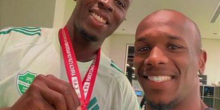 ميندي يعود للمشاركة مع الأهلي