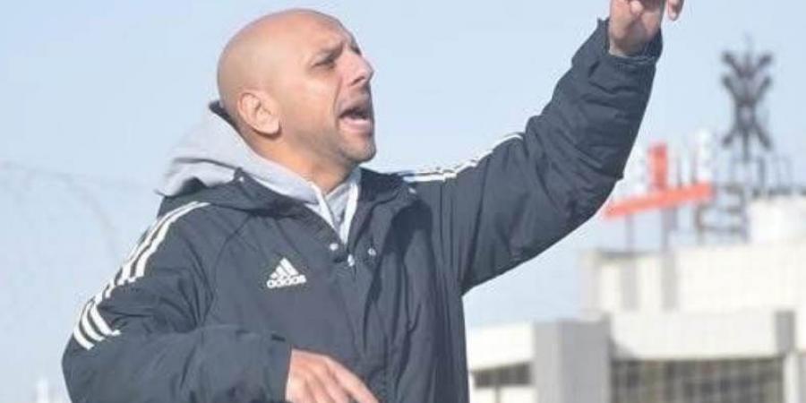 معتز إينو مديرًا فنيا لنادي الرجاء المطروحي