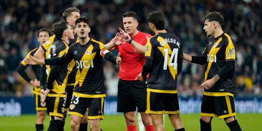 لاعب رايو فاليكانو بعد المباراة ضد ريال مدريد: "إن الله عادل ويرى كل شيء"