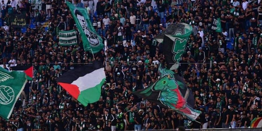 انطلاق بيع تذاكر مباراة الرجاء ضد اتحاد يعقوب المنصور.. أثمنتها تتراوح بين 60 و 1400 درهم