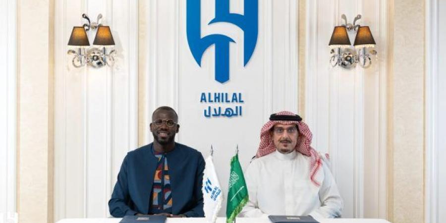 رسمياً… الهلال يجدد عقد كوليبالي حتى 2027