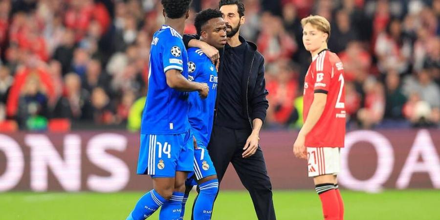 أربيلوا: "يجب ألا يكون هناك تسامح مع العنصرية ولو قرر فينيسيوس مغادرة الملعب لكنا تبعناه"