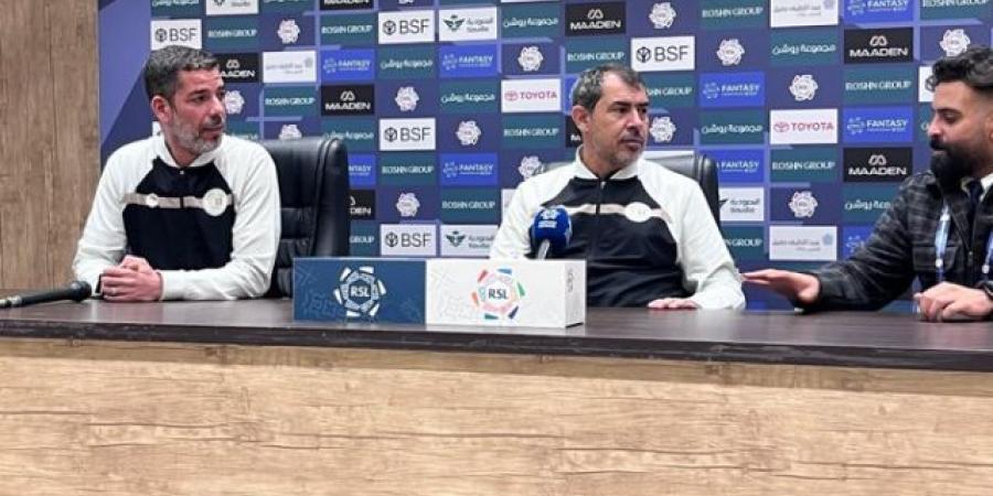 كاريلي: قدمنا أداءً نداً لند أمام الأهلي.. وتفوقنا في بعض الفترات