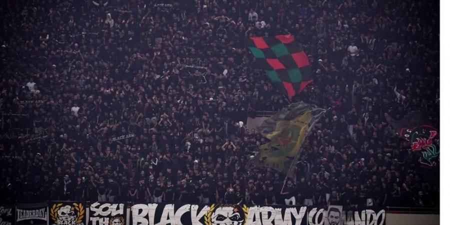 قبل 48 ساعة من المباراة.. جماهير الجيش الملكي مستاءة من تأخر إدارة النادي في طرح التذاكر