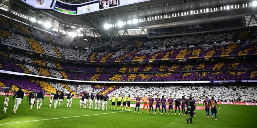 ريال مدريد يرفع "تيفو" لا للعنصرية في مباراة الليلة ضد بنفيكا