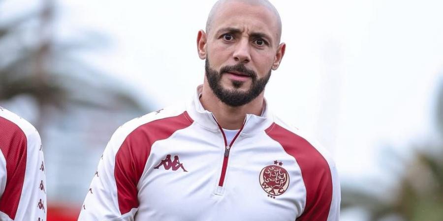 قبل مواجهة الجيش الملكي.. الوداد يعلن إصابة أمرابط بتمزق عضلي في الفخذ