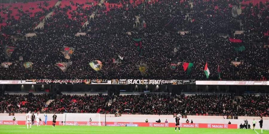 "الكورفا تشي" تعلن عن تنظيم تنقل جماعي إلى الدار البيضاء لمساندة الجيش في الكلاسيكو أمام الوداد