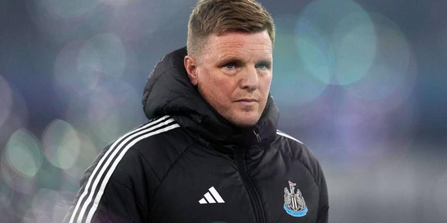 إيدي هاو مدرب نيوكاسل: "المباراة ضد برشلونة هي الأهم في تاريخنا"