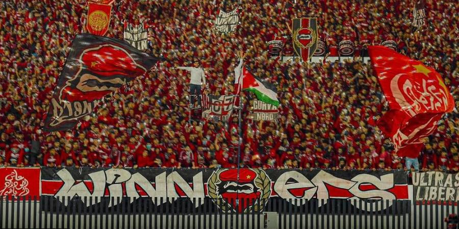 “الوينرز” يصعّد ضد أيت منا ويحمله مسؤولية إخفاقات الوداد