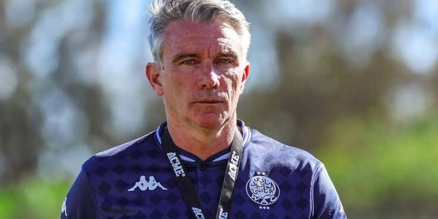 كارتيرون: "الهزيمة أمام الفتح مستحقة والفريق يعاني بدنياً وذهنياً"