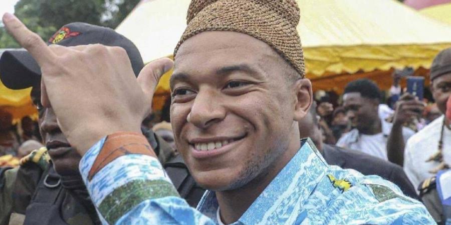 مبابي: "لو لم ألعب لفرنسا.. كنت سأمثل الكاميرون بدل الجزائر بسبب نشأتي على الثقافة الكاميرونية"