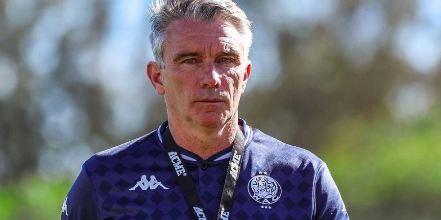 كارتيرون: "منحنا هدفا لفريق لم يخلق أي فرصة في الشوط الثاني.. نمر بفترة صعبة وعلينا بذل مجهود أكبر"