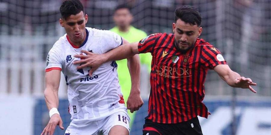 بـ10 لاعبين.. أولمبيك آسفي يعود بالتعادل من الجزائر أمام اتحاد العاصمة (0-0) ضمن نصف نهائي كأس الكونفدرالية