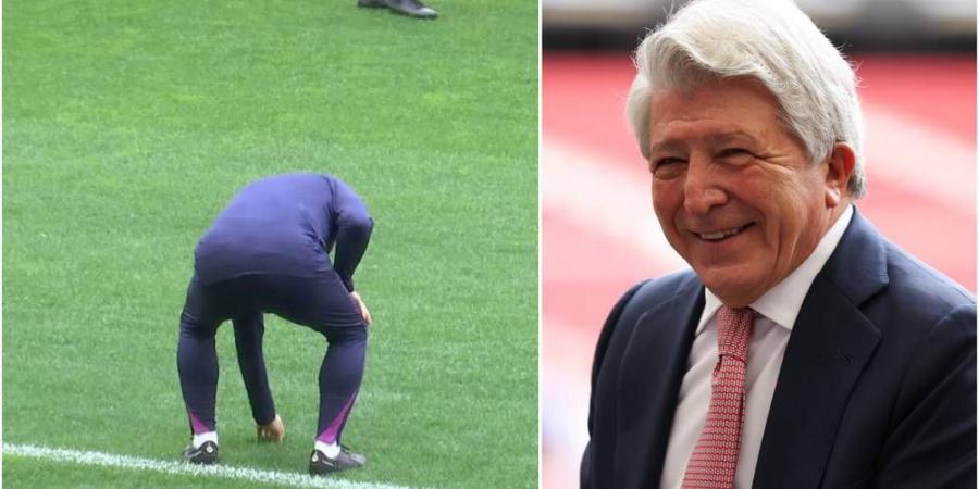 رئيس أتلتيكو مدريد يسخر من شكوى برشلونة: "ارتفاع العشب؟ بعض الناس يحبون الشعر القصير والبعض الآخر يحب الشعر الطويل"