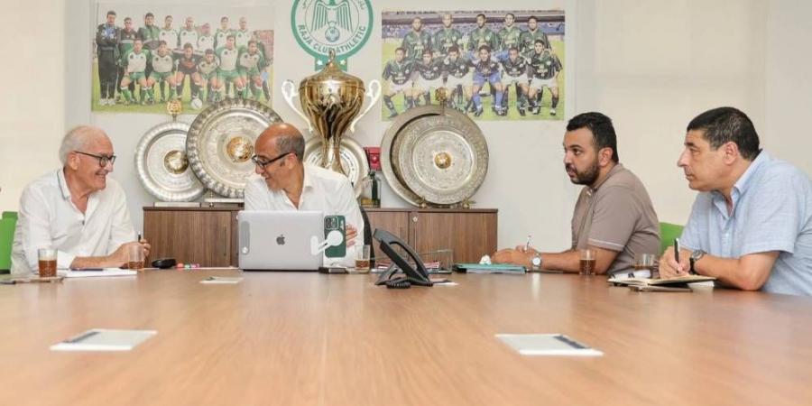 تقرير الرجاء المالي يراوح مكانه رغم التعديلات والجمع العام في مهب التأجيل